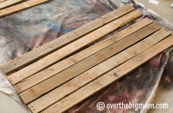 Pallet Flag DSC 042211 Pallet Flag
