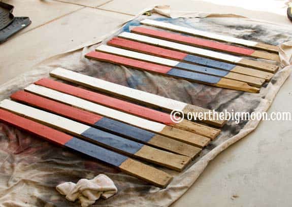 Pallet Flag DSC 042644 Pallet Flag