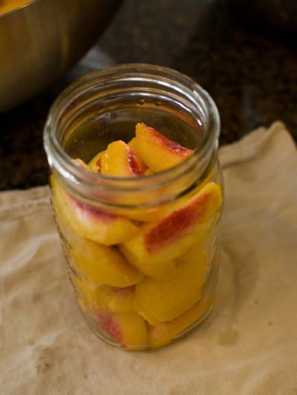 Bottling Peaches A step by step pictorial canningpeaches20 432x575 Bottling Peaches A step by step pictorial