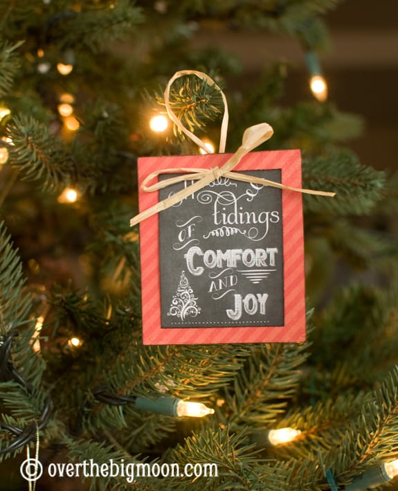 Turn Free Printables into Ornaments + a Round up of Free Chalkboard Printables! DSC 0755 Turn Free Printables into Ornaments + a Round up of Free Chalkboard Printables!