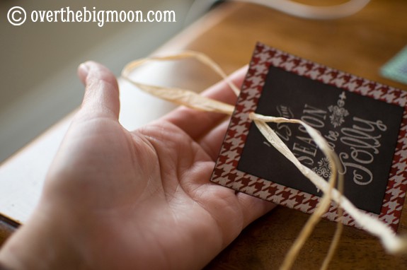 Turn Free Printables into Ornaments + a Round up of Free Chalkboard Printables! DSC 0764 Turn Free Printables into Ornaments + a Round up of Free Chalkboard Printables!