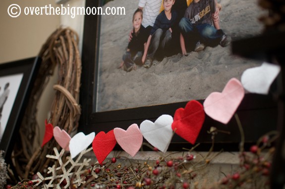 Valentines Decor and Felt Hearts Banner Valentines decor5 Valentines Decor and Felt Hearts Banner