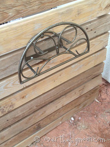 photo 4 thumb1 Make a Screen for Your AC Unit