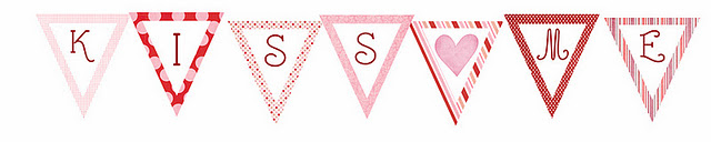 kiss%2Bme%2Bpreview Valentines Day Bunting and Poster [Free Printable]